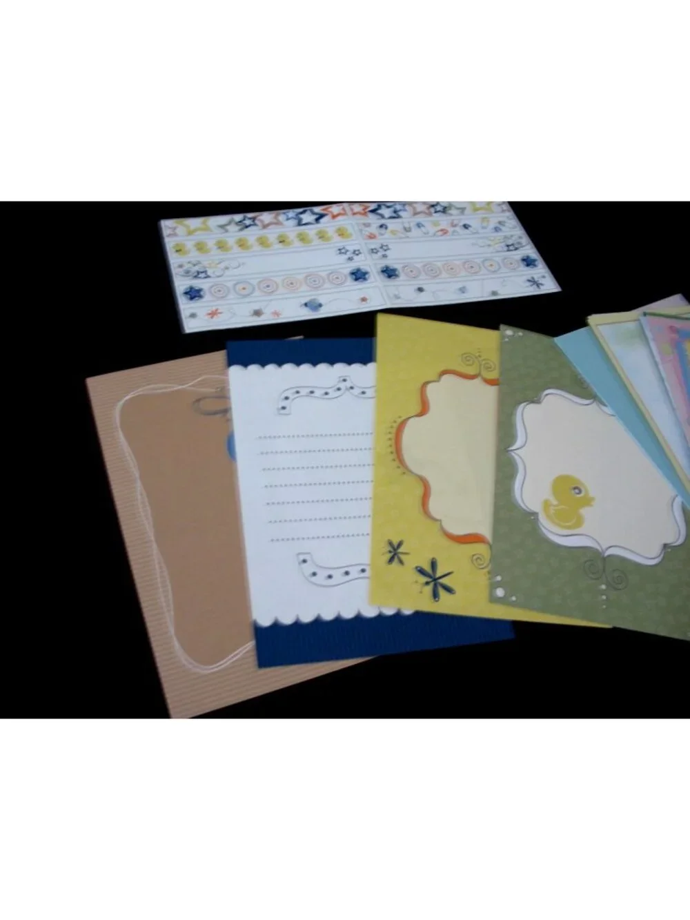 CREATIVE MEMORIES Milestones albumKit; Baby Girl/Boy 4.5x6.5 Photo mats open pk